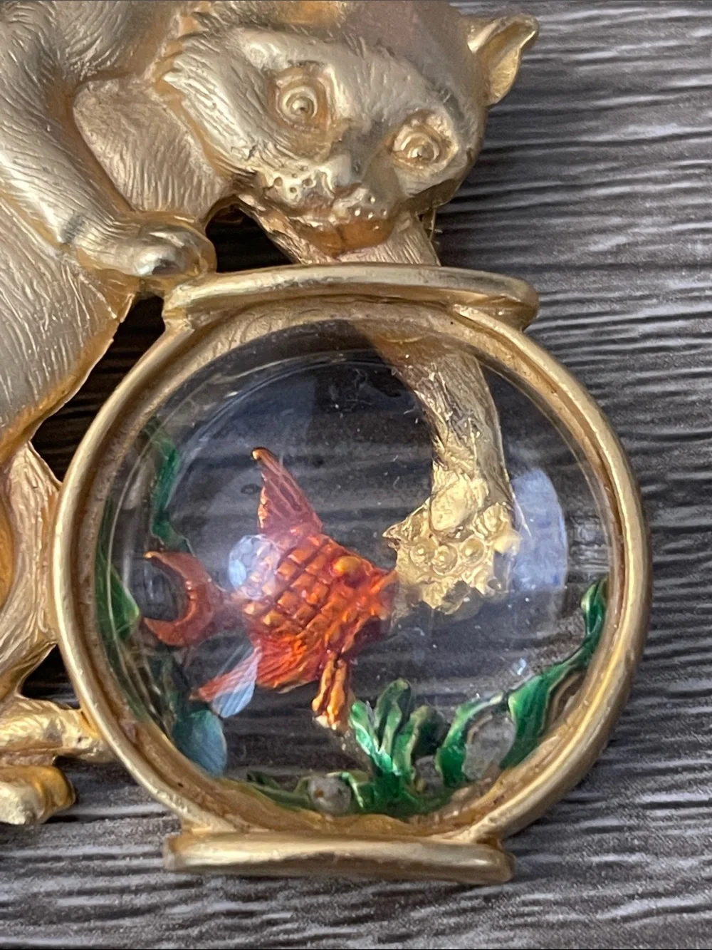 Gold Cat Figurine with Fishbowl Accent - Brooch